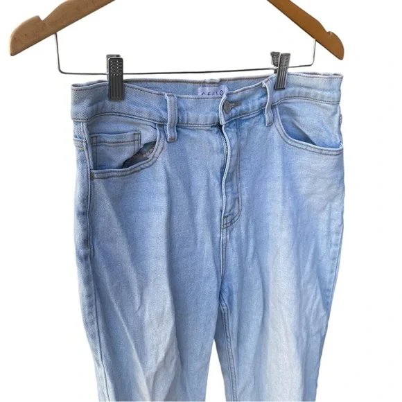 Cello Jeans Light Wash Jeans I Size: 11 - Picture 3 of 8